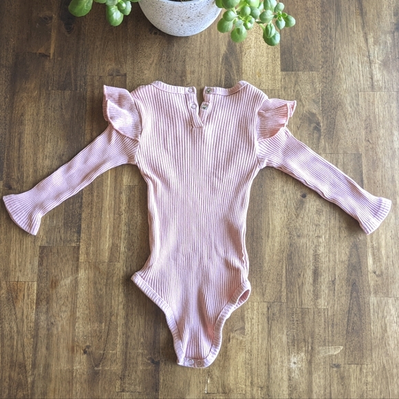 2-pack Carter's and SheIn baby bodysuits, 9-12 months - Picture 5 of 5